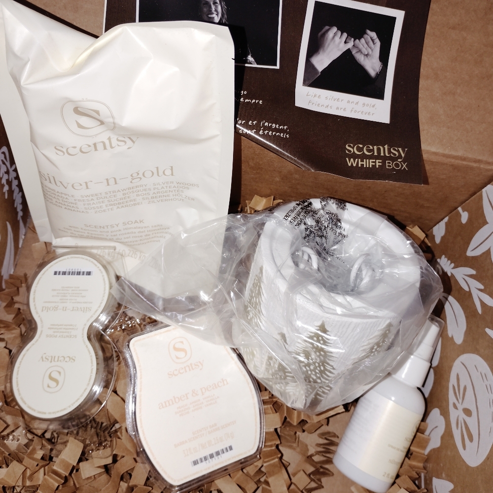 Scentsy Silver and Gold Whiff Box Collection Scentsy Air Tabletop Diffuser π - Picture 2 of 11